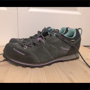 Hikking Shoes Mammut size 7 women GORETEX